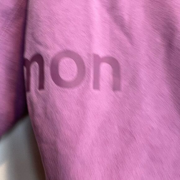 Lululemon Perfectly Oversized Crew Graphic Size 2 Vintage Plum Sold Out! - Picture 9 of 9